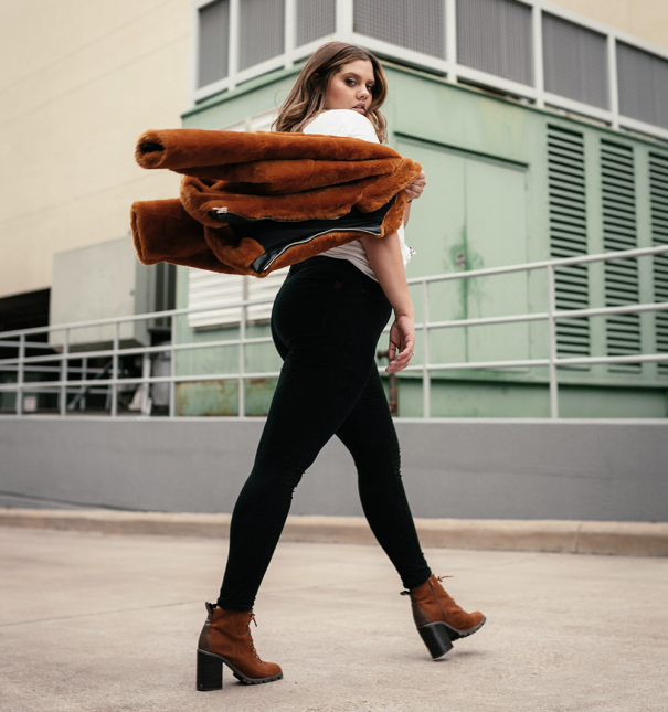 karsten-winegeart-m7UW4DcWATE-unsplash-crp karsten-winegeart-m7UW4DcWATE-unsplash-crp